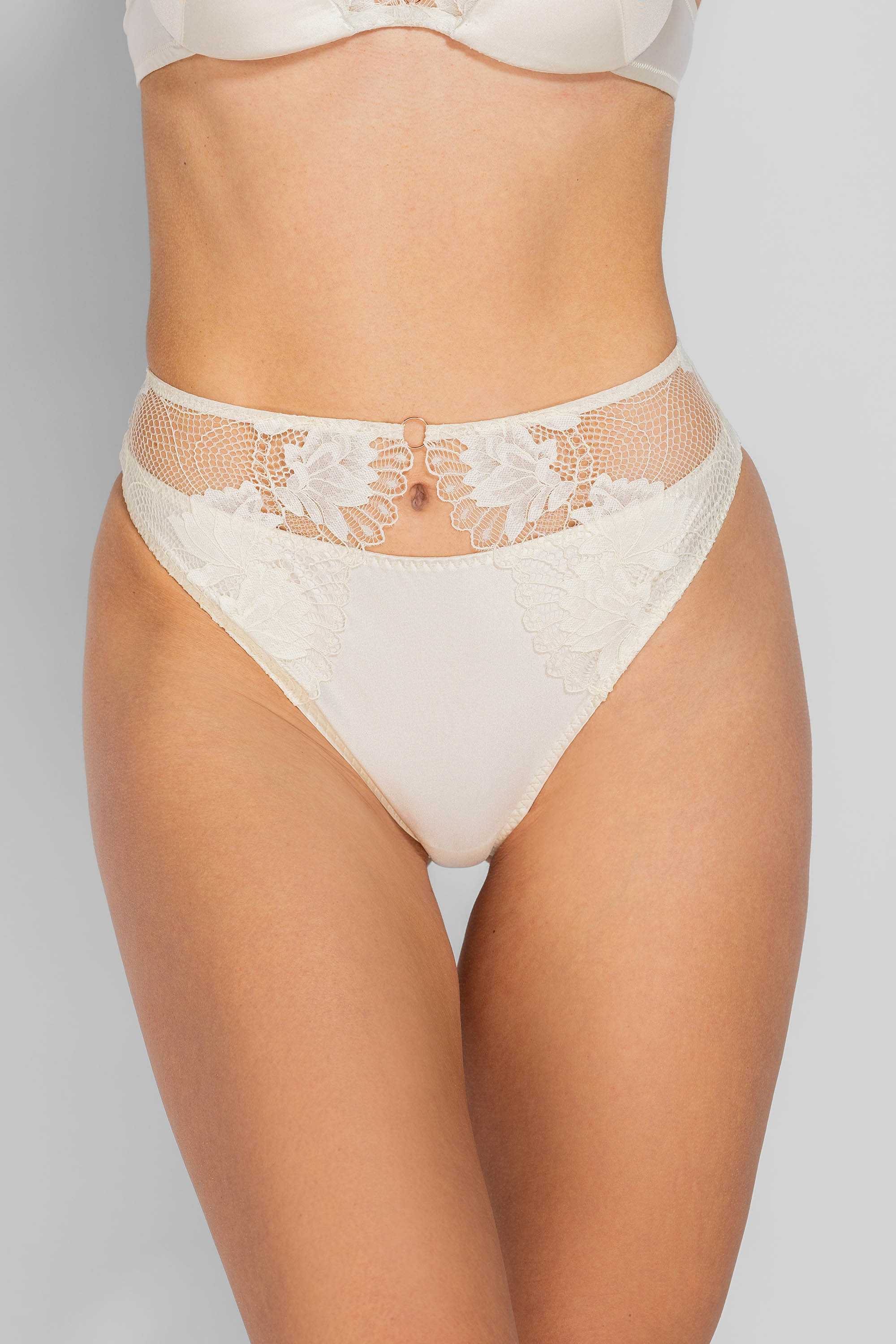 8183-25 Бразиліана Anabel Arto